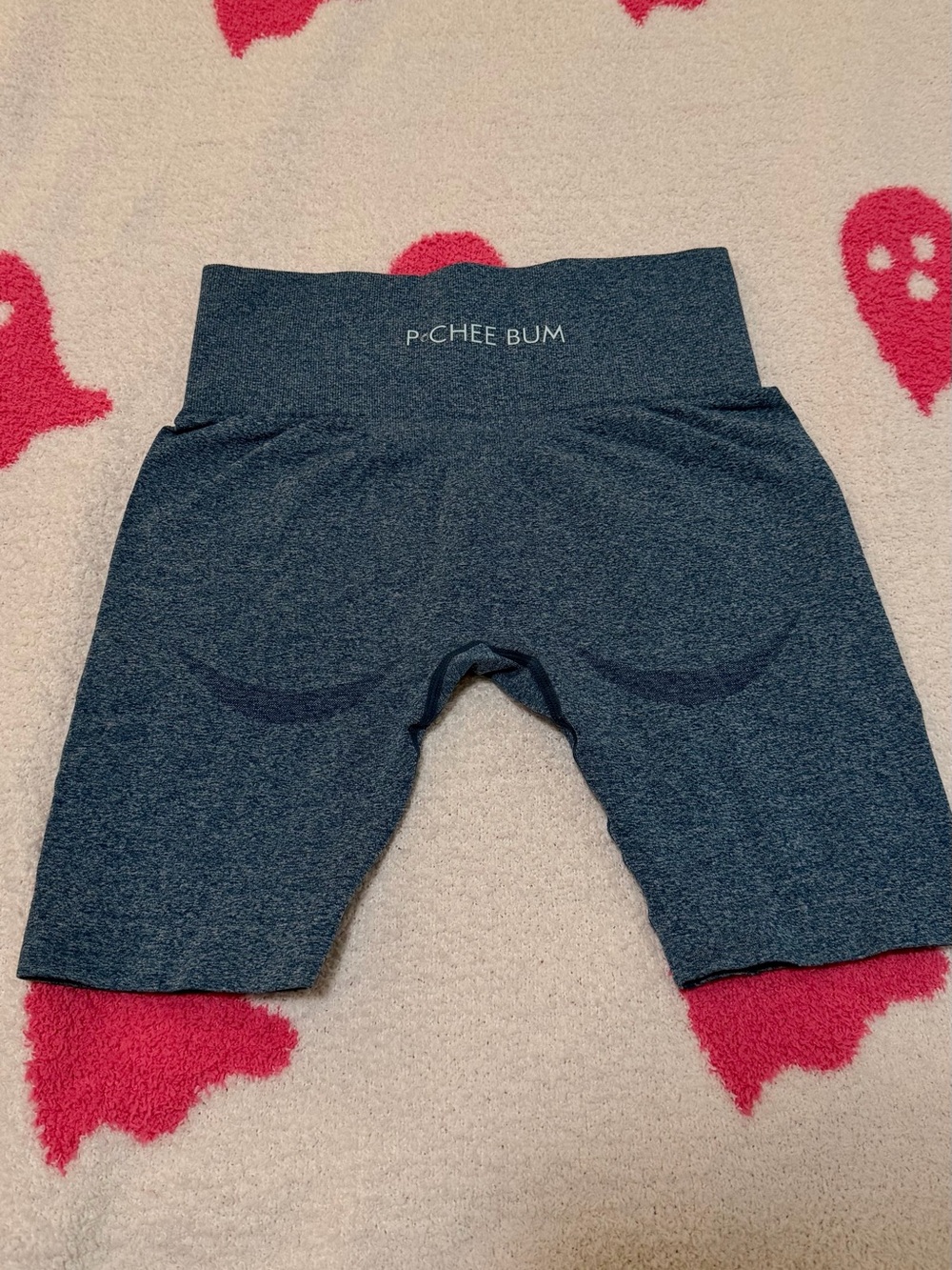 New Pchee Bum Seamless High-Waisted Shorts in Dark Blue - Size S